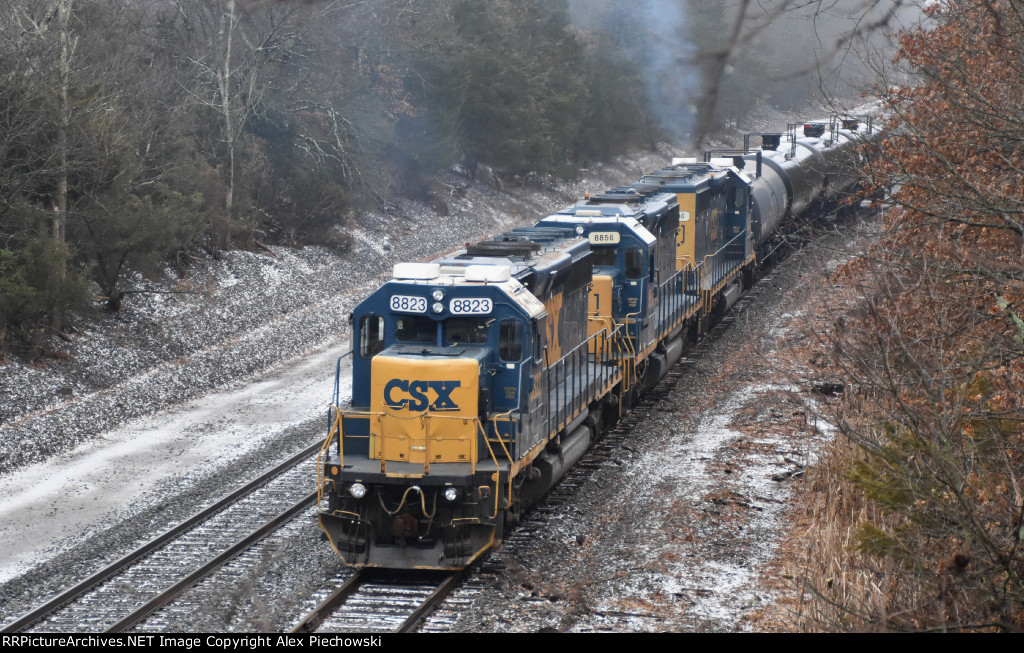 CSX 8823